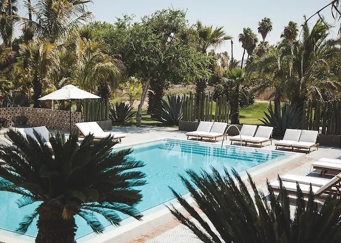 Acre Hotel 4*